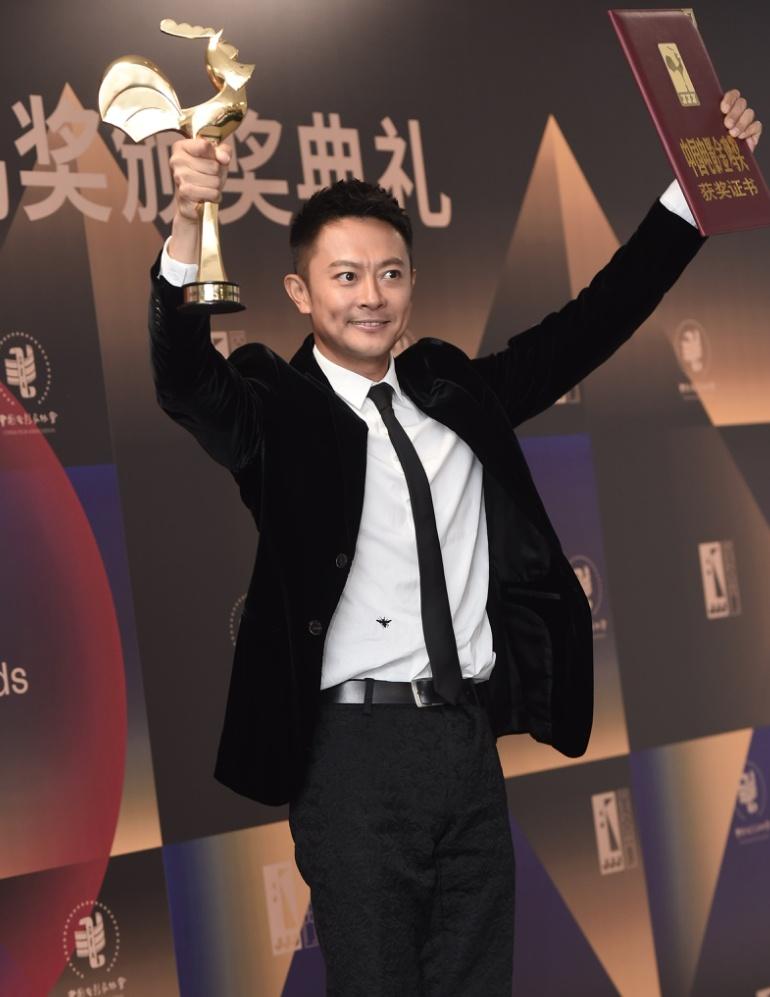 Châu Đông Vũ làm nên lịch sử khi chiến thắng tại giải Kim Kê 2020-4