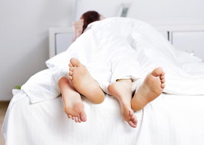 Những kiểu quan hệ tình dục vừa hại thân vừa hại thận: Cặp đôi nào cũng cần lưu ý-2