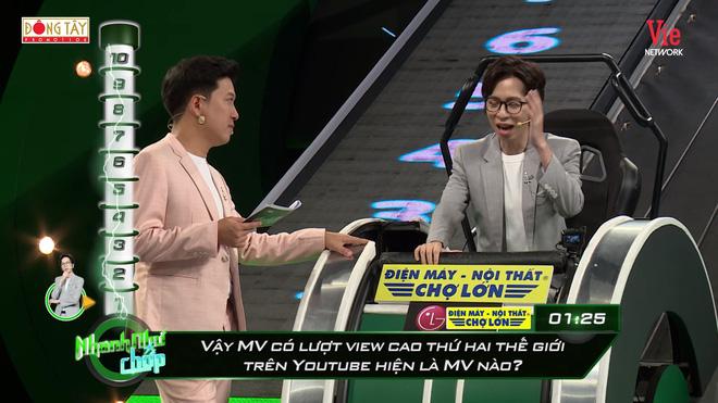 Cộng đồng mạng tranh cãi gay gắt, chê ViruSs, PewPew là cục tạ trong chương trình Nhanh Như Chớp-4