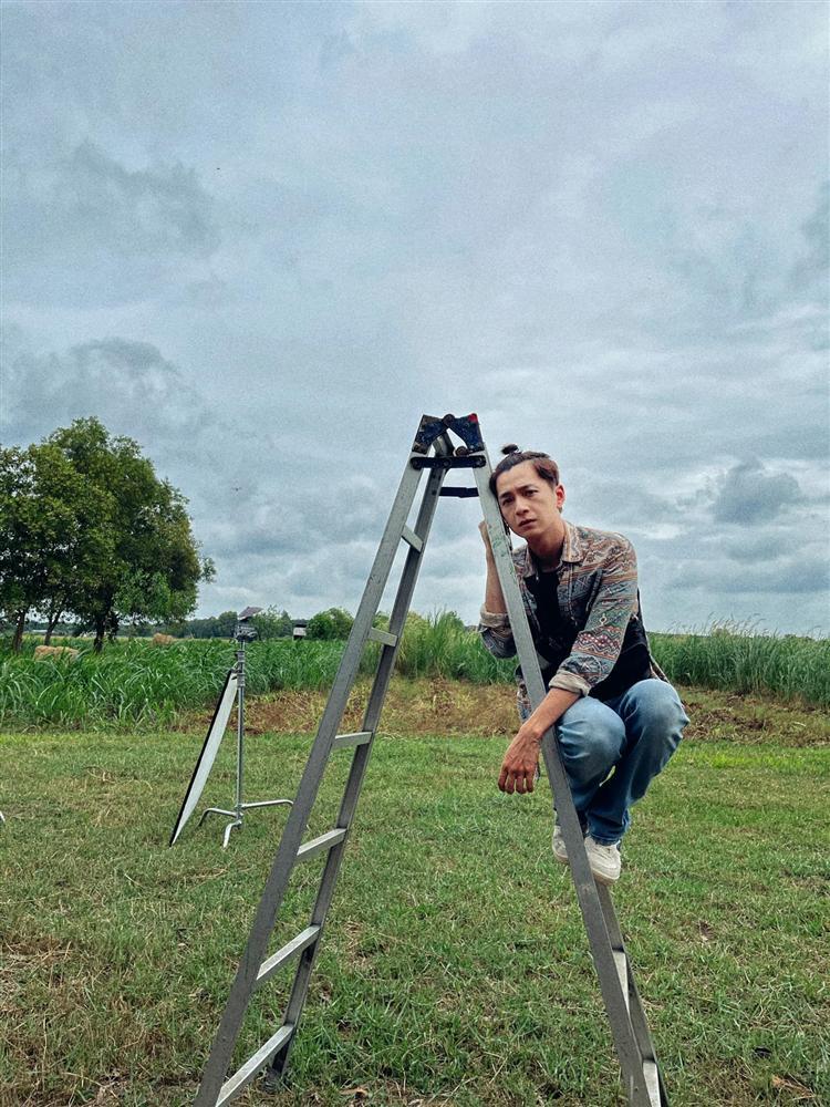 Dân mạng hốt hoảng khi nhìn bàn tay Ngô Kiến Huy-1