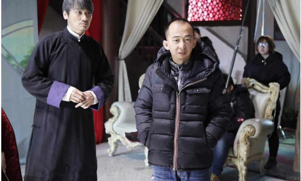 Nam diễn viên xấu nhất Cbiz: Sở hữu khối tài sản khủng và hôn nhân hạnh phúc bên vợ đẹp-4