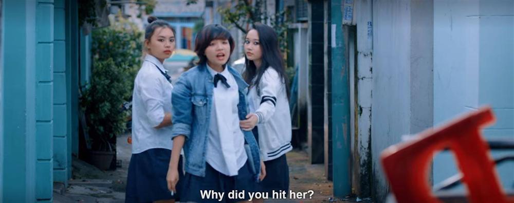 GÓC PHÁT HIỆN: Trúc Anh từng bị Hồng Ánh đánh sấp mặt trong Tháng năm rực rỡ-2