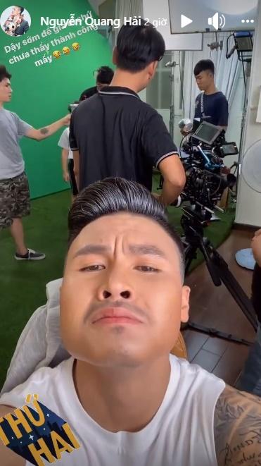 Sau phát ngôn kém may mắn trong tình cảm Quang Hải xuất hiện với diện mạo như ông chú-3