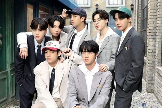 BTS tiếp tục tạo nên lịch sử 'đỉnh của chóp' với album BE