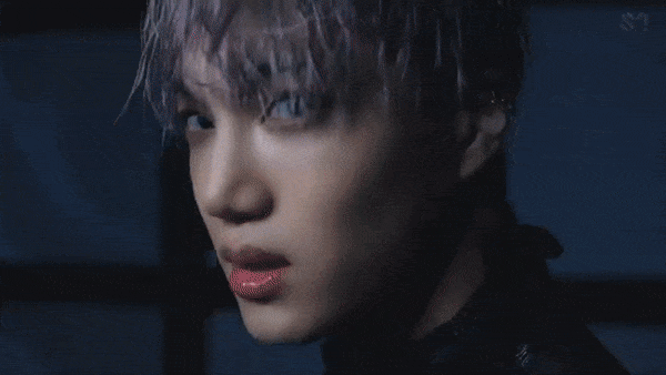 Kai sexy nghẹt thở, khoe thân táo bạo, liệu đã xứng đáng khi bắt fan đợi suốt 8 năm?-5