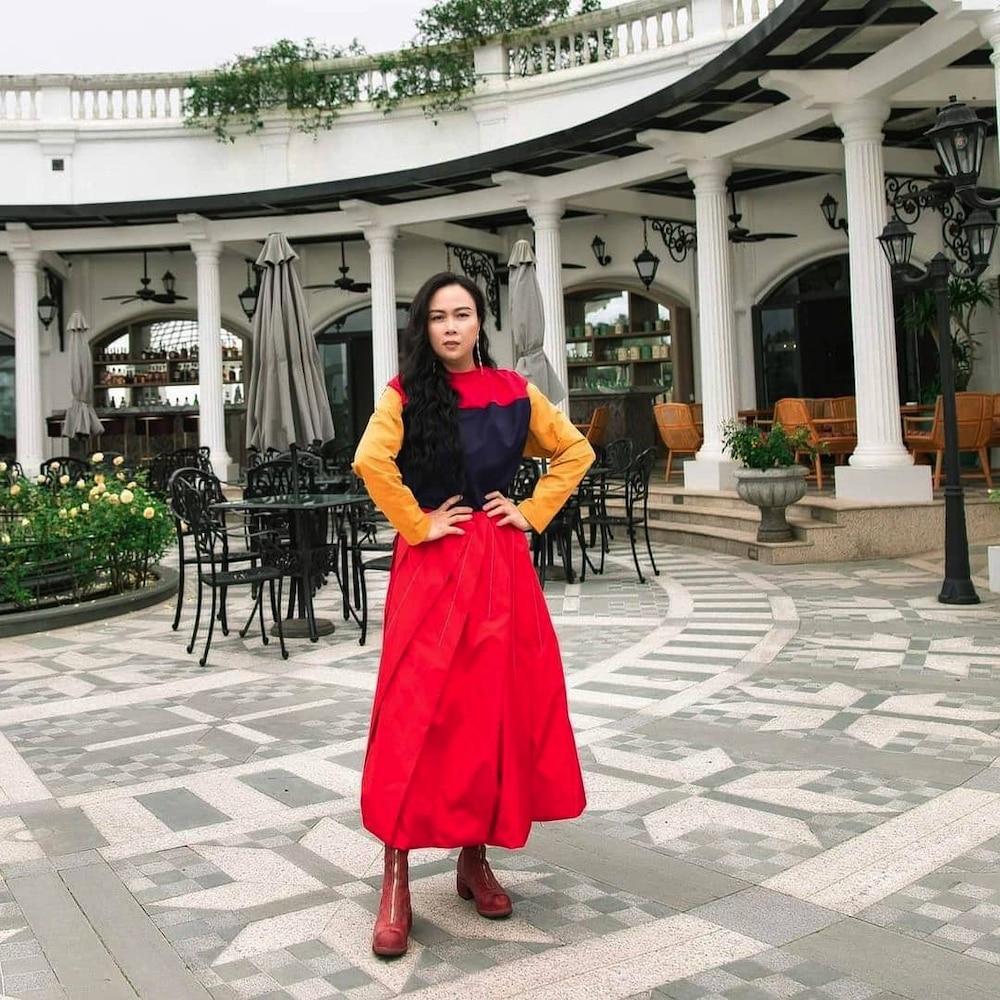 Phượng Chanel khoe ảnh 11 năm trước, style giản dị bất ngờ-7