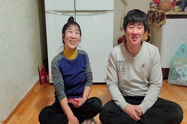 5 ngày sau khi ở viện về, nhìn vợ với chiếc bụng bầu giả to vượt mặt mà tôi đau quặn lòng-2