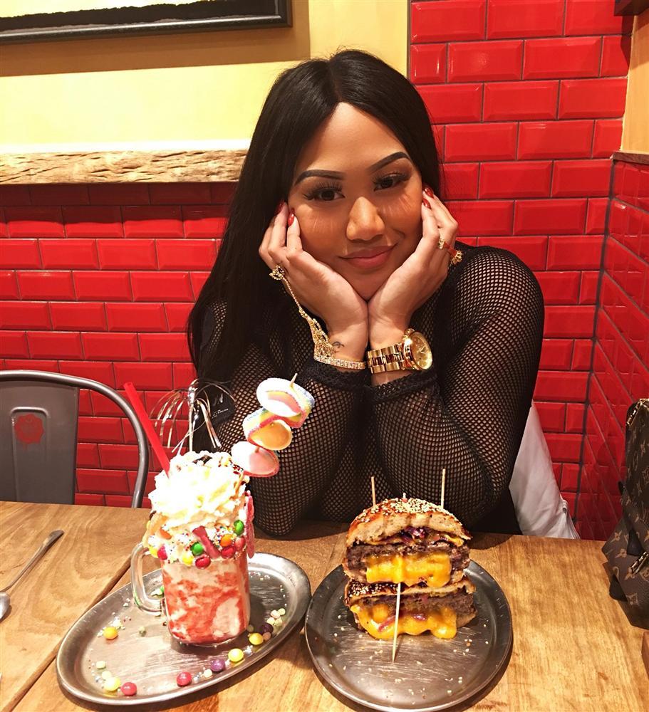 Nữ vlogger gốc Việt Brittanya Karma vừa qua đời vì Covid-19 là ai?-5