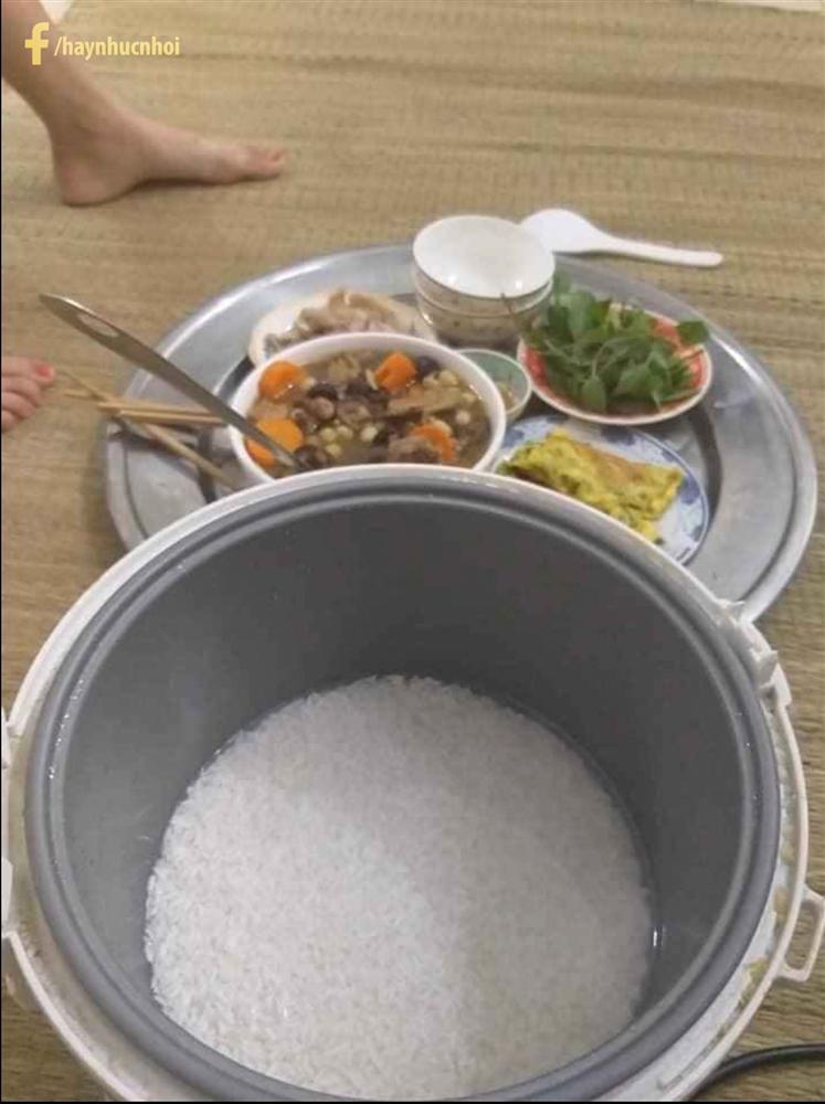 Mấy nàng đoảng cứ nấu cơm kiểu thảm họa thế này e rằng sẽ ế suốt kiếp đấy-8