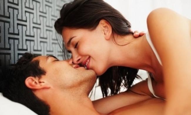 Vợ đỏ mặt khi chồng sững sờ hỏi: Em học đâu chiêu này, cuộc hôn nhân tẻ nhạt lại rẽ hướng sau 1 đêm-1