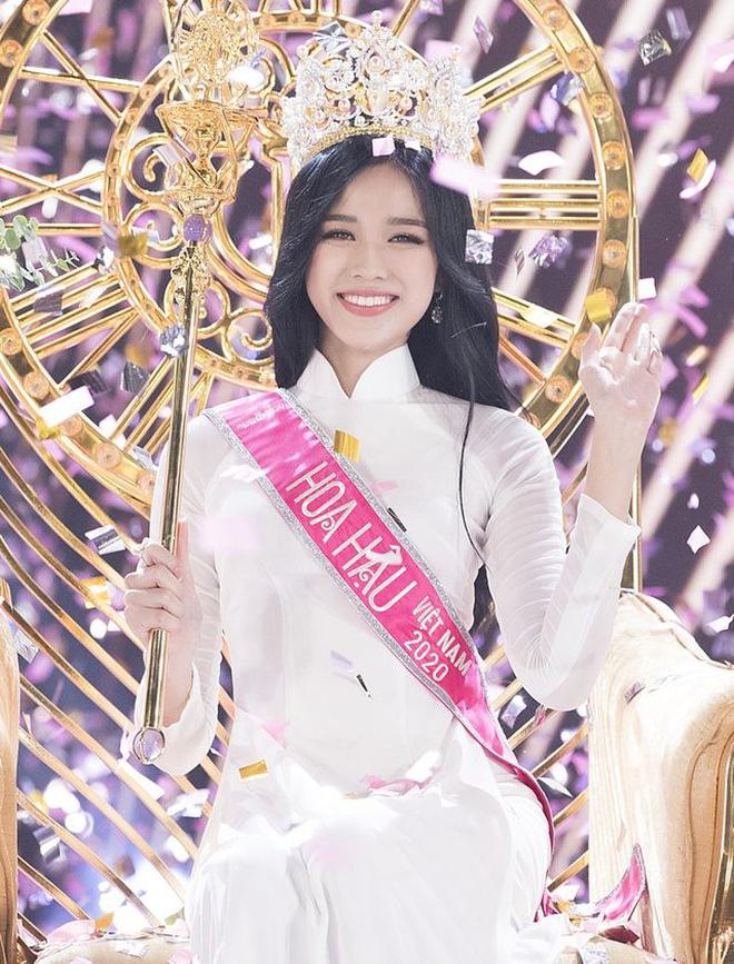 Tân Hoa hậu Đỗ Thị Hà khoe style makeup mới lạ, dân tình lại phản ứng trái chiều kẻ chê người khen-2