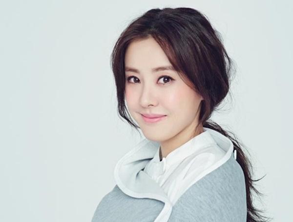 Mỹ nhân Nàng Dae Jang Geum: Người U50 vẫn là quốc bảo, kẻ đau đớn mất con và ly hôn-12