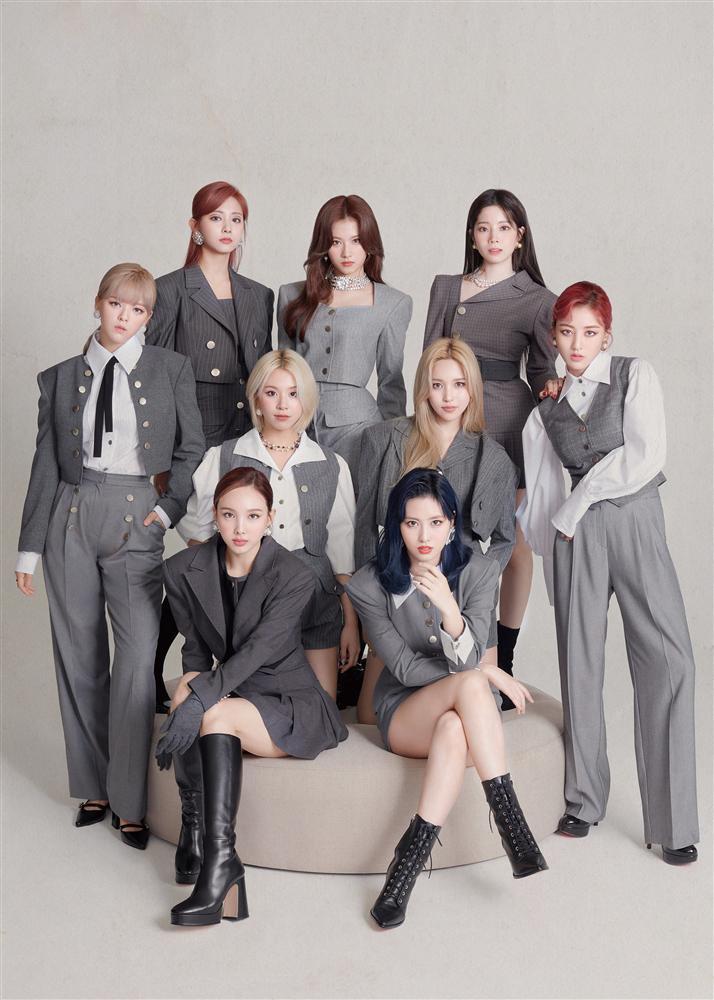 Twice lập kỷ lục nhóm nữ Kpop 10 triệu album, anti mỉa mai chơi hệ cộng gộp-1