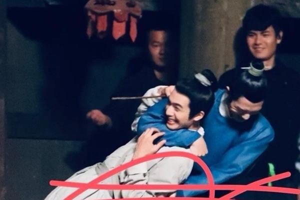 Vẻ đẹp phi giới tính của nam diễn viên khiến hội hủ nữ chết mê chết mệt-5