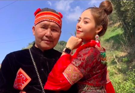 Xôn xao clip gái xinh 28 tuổi ở Hà Nội khoe lấy chồng 62-1