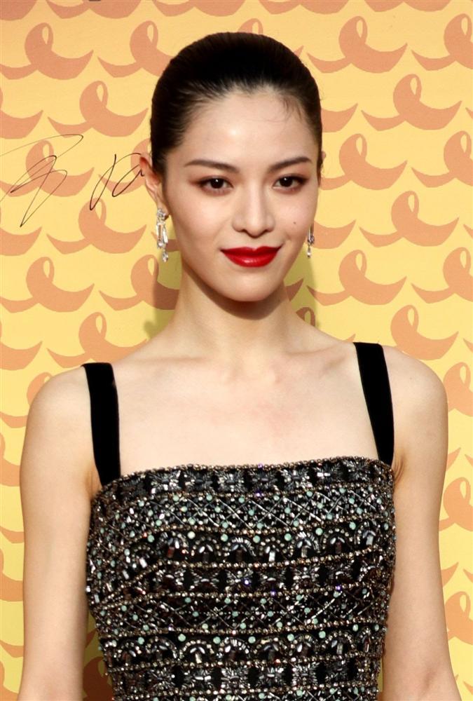 Địch Lệ Nhiệt Ba và những mỹ nhân Hoa ngữ chưa 30 đã bị chê già-12