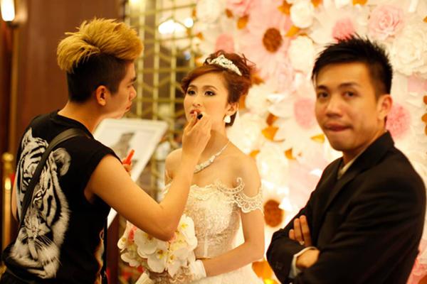 Con gái Minh Nhựa lộ ảnh xuề xòa khi ở nhà, nhìn khác xa hình sống ảo trên MXH-6