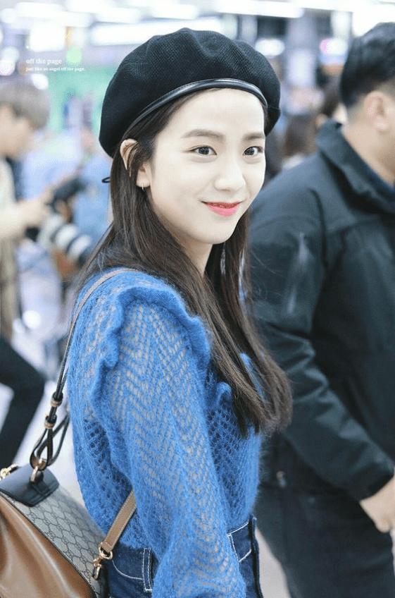 Mũ beret - phụ kiện sống ảo không thể thiếu của BLACKPINK Jisoo-2