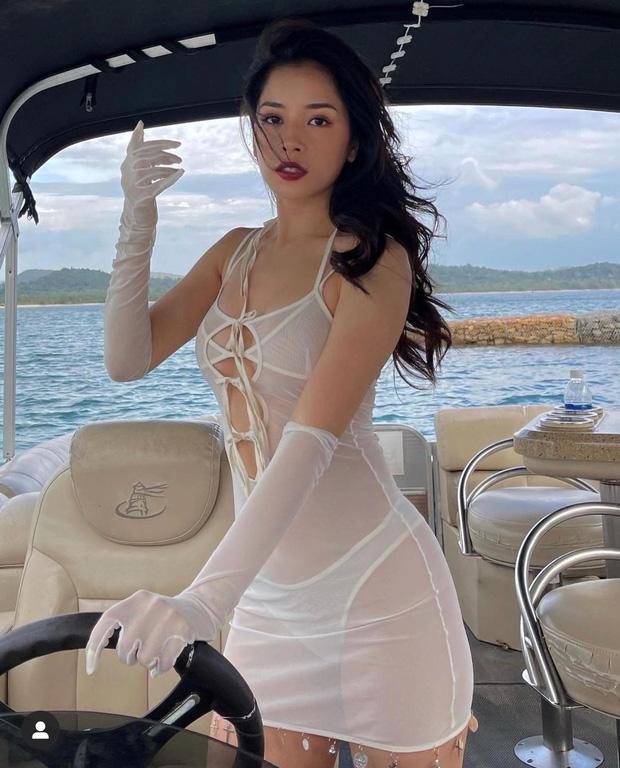 Ngọc Trinh dạy Chi Pu tạo dáng mà dùng ngôn ngữ nghe phát sợ!-1