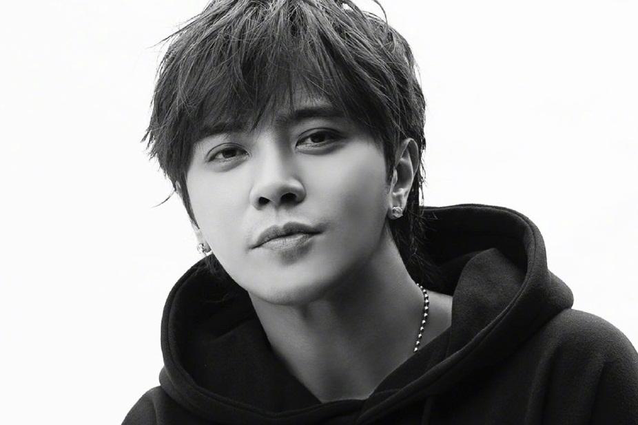 Tra nam lộng hành Cbiz năm 2020: Từ vũ phu đến tình dục thác loạn-7