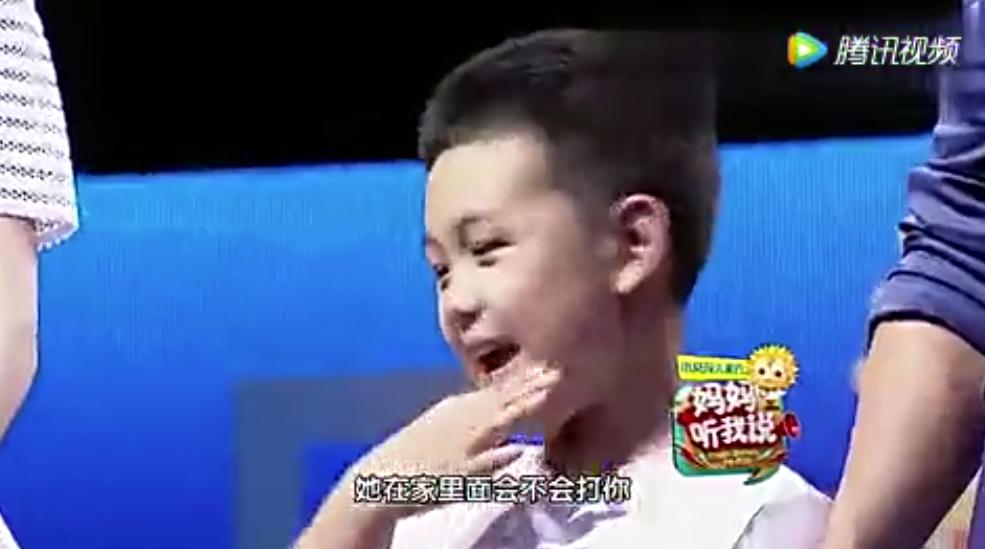 Mỹ nhân đẹp nhất Hoàn Châu cách cách: Hầu mẹ chồng rửa chân, bị con trai ruột tát-7