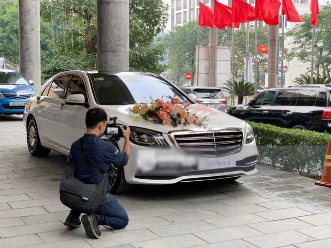 Cô dâu Viên Minh mặc áo dài hồng cánh sen tưởng không xinh mà xinh không tưởng-2