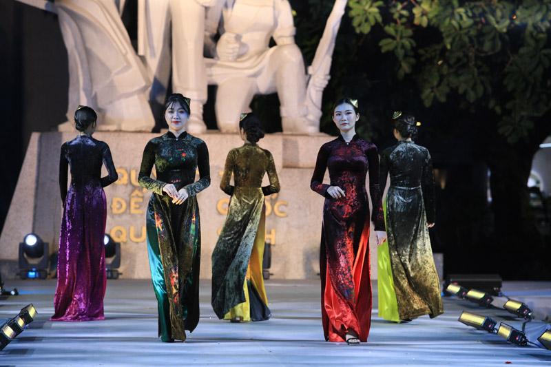 NTK Vũ Thảo Giang đem vẻ đẹp di sản Việt lên áo dài-3