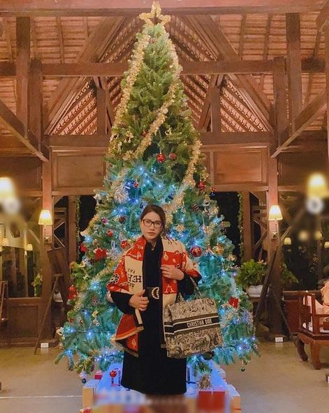 Trang Trần không ngại diện hàng fake, hàng si dù sở hữu nhiều bất động sản tiền tỷ-5