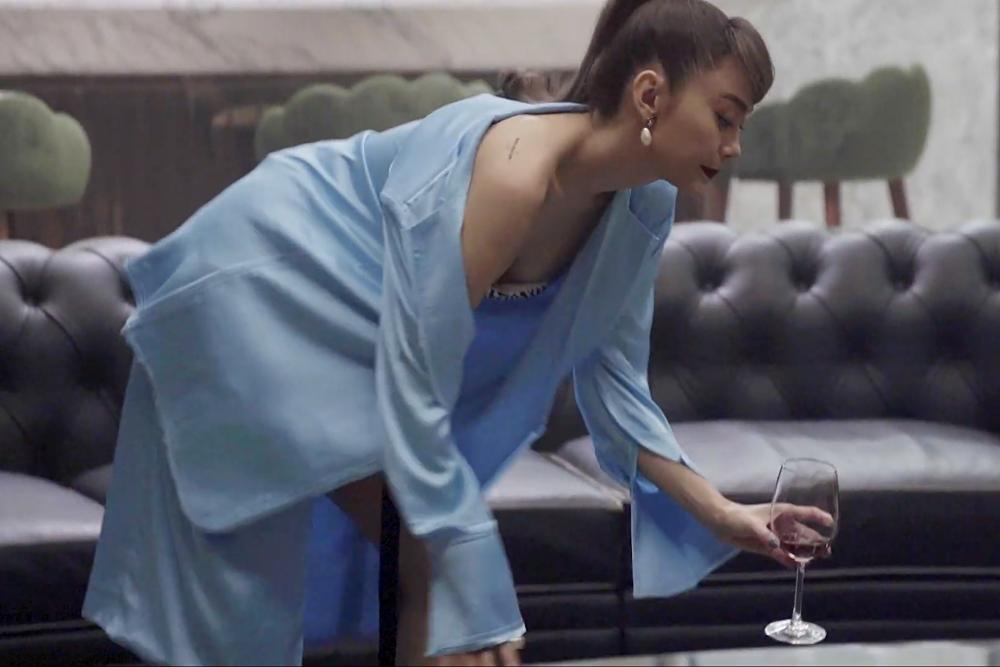 Lộ diện cảnh nóng 18+ của Minh Hằng trong Bẫy Ngọt Ngào-2