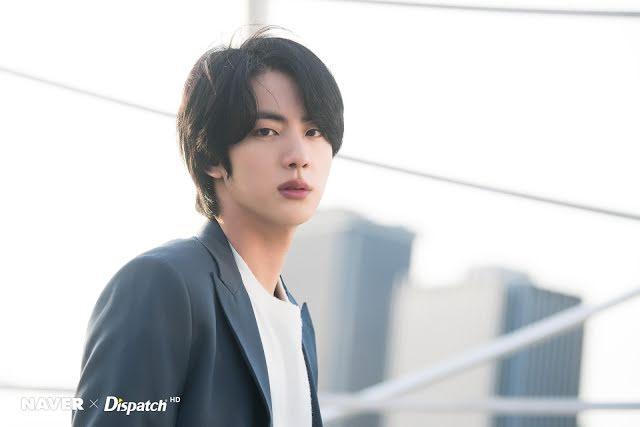 Tại sao Jin BTS khủng hoảng tột độ sau khi chạm nóc Billboard Hot 100?-3