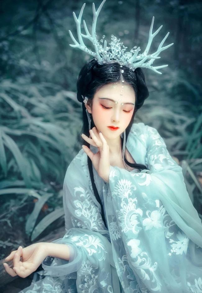 Chuyện 12 cung Hoàng đạo: Bảo Bình rất ghét người khác xen vào thế giới riêng, sẵn sàng vứt bỏ tình yêu-2