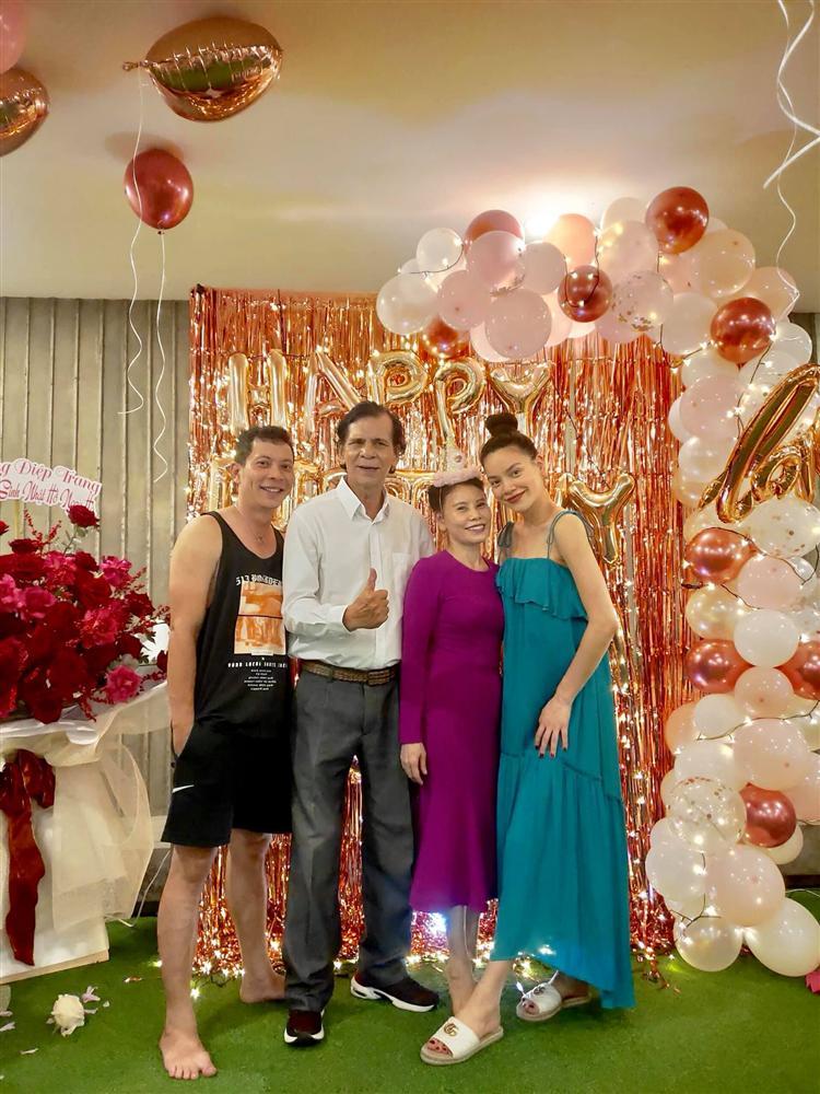 Hồ Ngọc Hà công khai clip bầu song thai: To và nặng không đi nổi-6