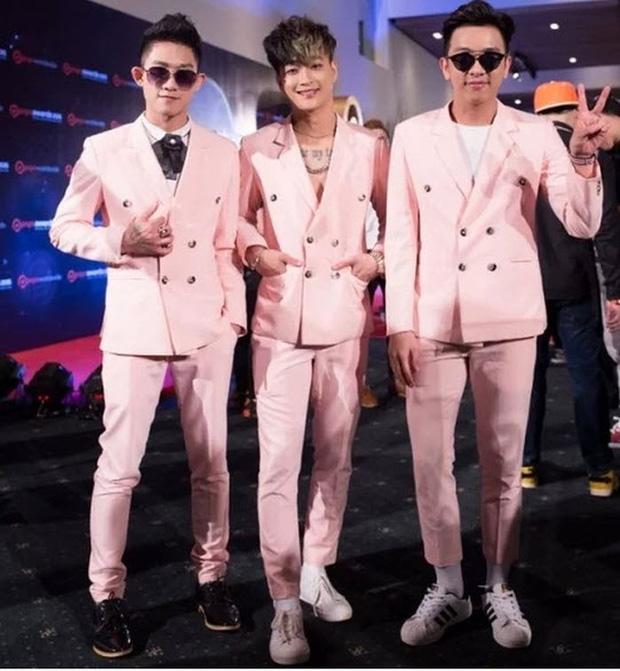 TiTi và Hồ Gia Hùng lơ đẹp nhau tại sự kiện hậu xích mích: Nhìn thấy nhưng cứ như... người vô hình!-4