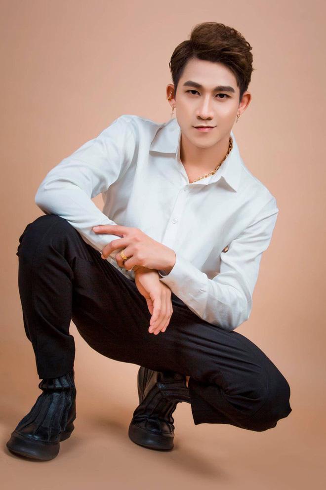 TiTi và Hồ Gia Hùng lơ đẹp nhau tại sự kiện hậu xích mích: Nhìn thấy nhưng cứ như... người vô hình!-5