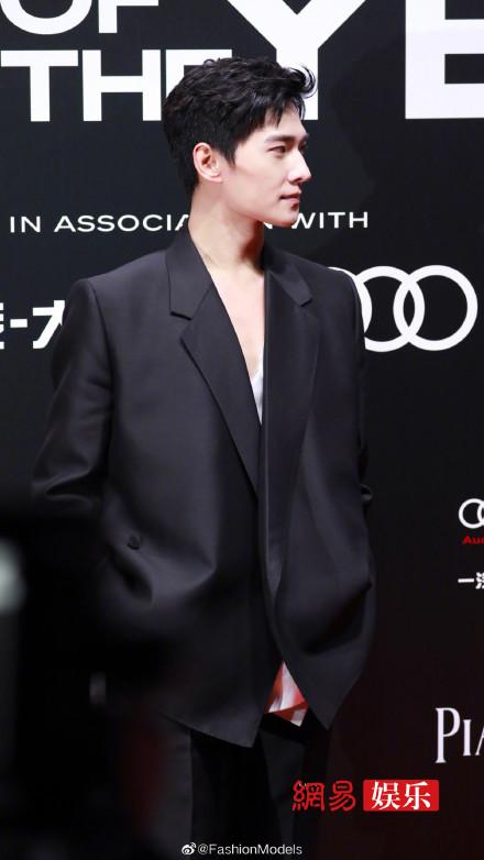 Siêu thảm đỏ GQ 2020: Dương Mịch bị chê lão hóa, Thái Từ Khôn đẹp như đồ họa-3