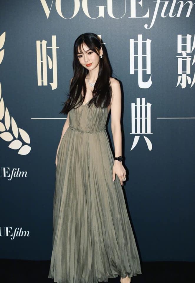 Angela Baby bất bại trên thảm đỏ-9