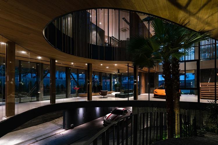 Choáng ngợp biệt thự 1000 m2 chứa cùng lúc 7 chiếc siêu xe của đại gia Sài Gòn-4