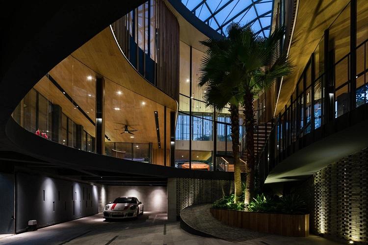 Choáng ngợp biệt thự 1000 m2 chứa cùng lúc 7 chiếc siêu xe của đại gia Sài Gòn-5