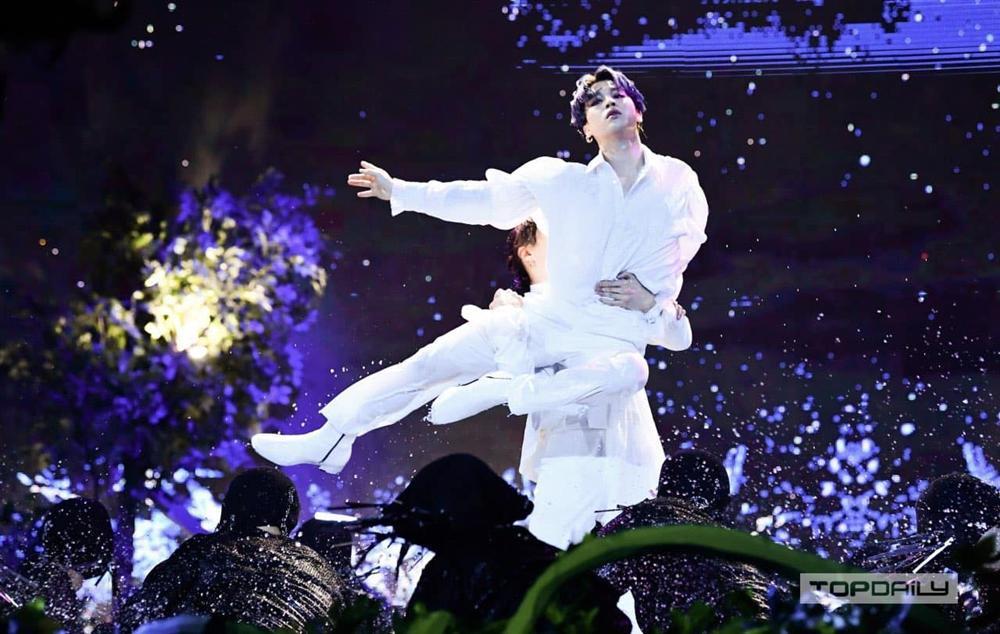 BTS chiếm sóng MMA 2020: All-kill Daesang lại còn hoành tráng nhất MMA dù thiếu người-6