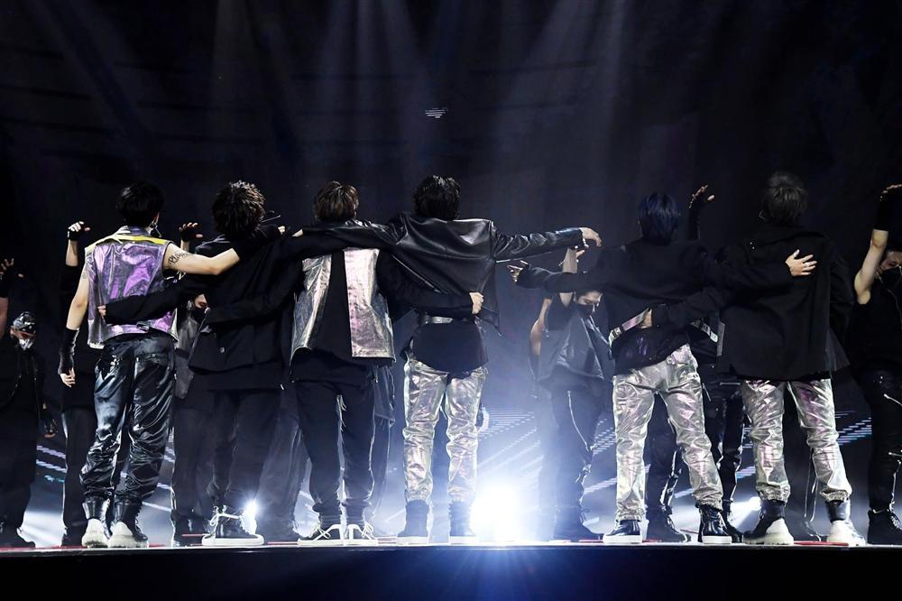 BTS chiếm sóng MMA 2020: All-kill Daesang lại còn hoành tráng nhất MMA dù thiếu người-15