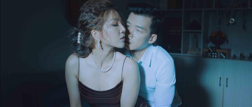 Hoa Phong Nguyệt Vũ: Thảm họa điện ảnh đánh đố khán giả với mê hồn trận rối rắm-4