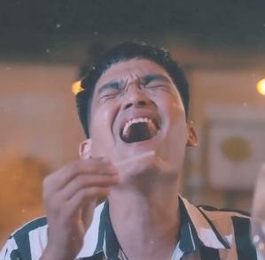 Hình ảnh đầu tiên về vợ Mạc Văn Khoa sau ca vượt cạn cấp cứu-5