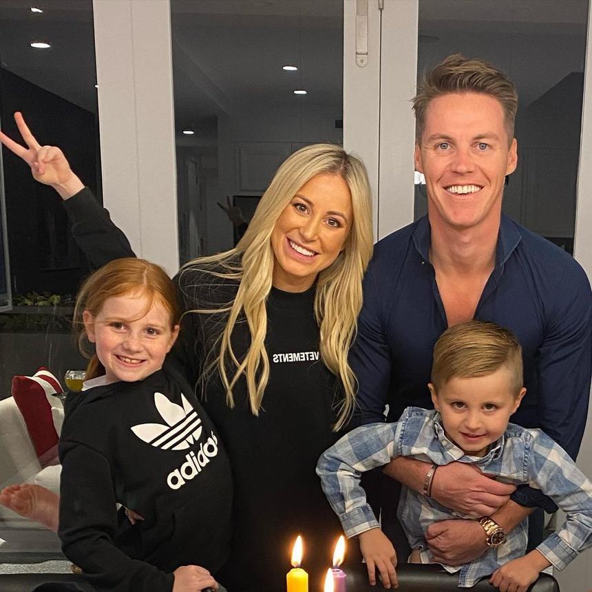 Mẹ mua xe Mercedes cho con gái 9 tuổi ở Australia-3