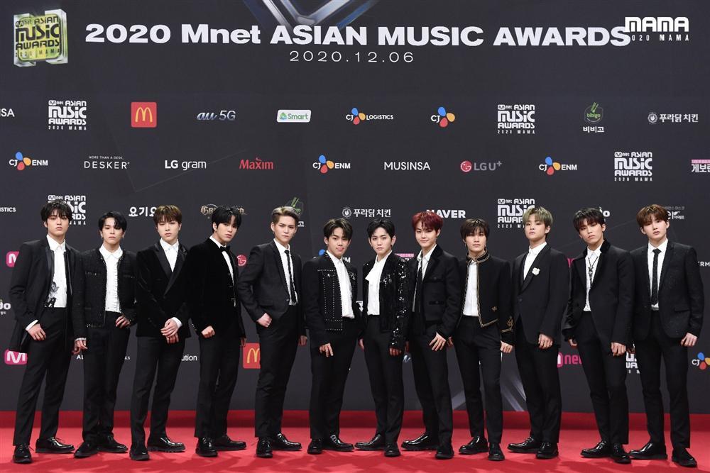 Siêu thảm đỏ MAMA 2020: Song Joong Ki lịch lãm, NCT gây choáng với 23 thành viên-15
