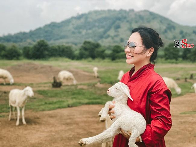 CHÙM ẢNH HOT: Cận cảnh nhan sắc nữ đại gia sắp cưới Quý Bình-12