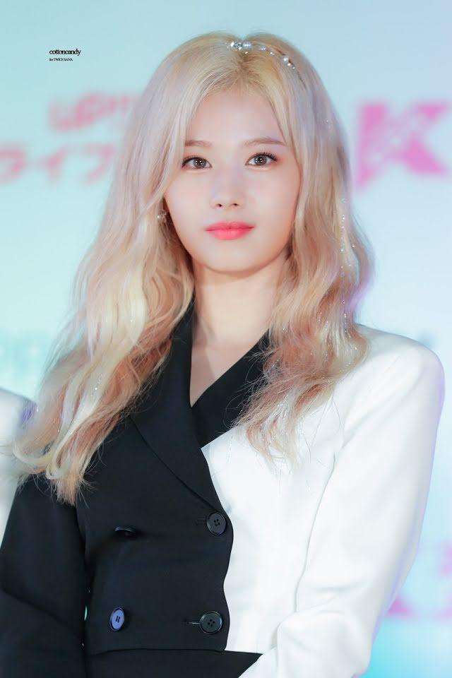 ChungHa dương tính Covid-19, hàng loạt Idol nháo nhào xét nghiệm gấp-1