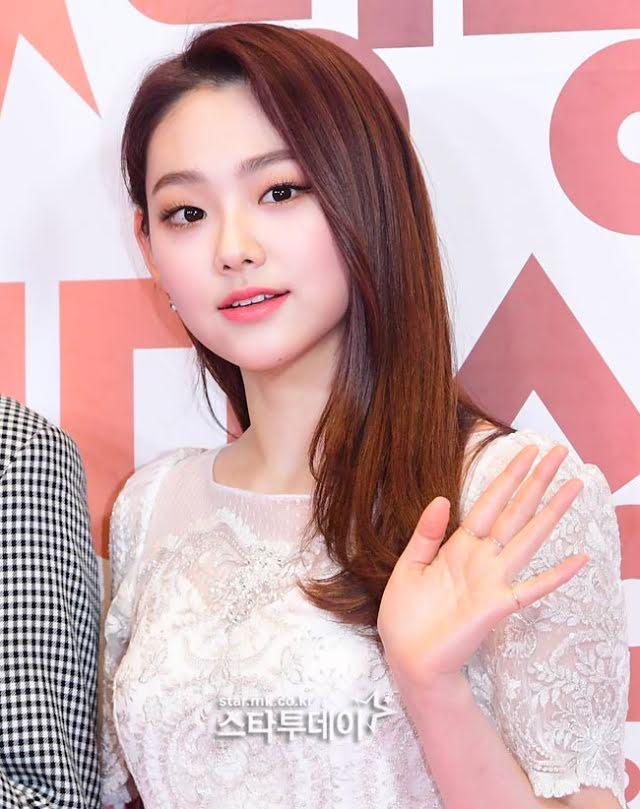 ChungHa dương tính Covid-19, hàng loạt Idol nháo nhào xét nghiệm gấp-7