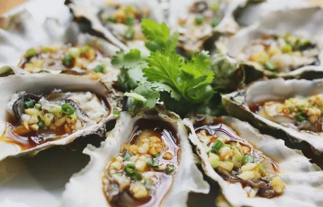 Chẳng cần phải biết nấu cao lương mỹ vị, chị em chỉ cần nằm lòng cách làm món ăn đơn giản sau là được rồi-1