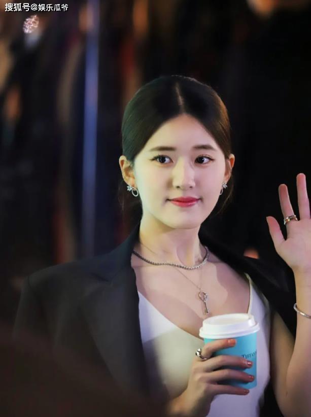 Các mỹ nhân Hoa ngữ sở hữu gương mặt siêu nhỏ-5