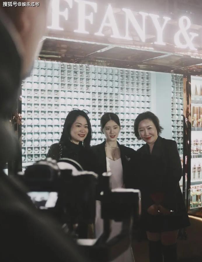 Các mỹ nhân Hoa ngữ sở hữu gương mặt siêu nhỏ-6